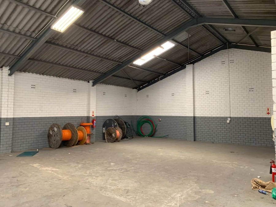 To Let commercial Property for Rent in Beaconvale Western Cape